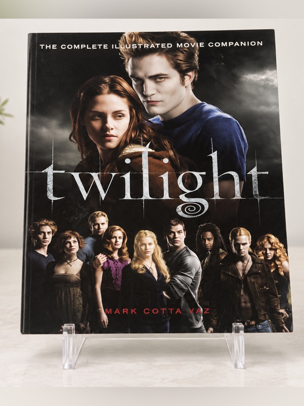 Twilight magazine book great condition